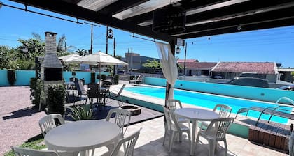 Casa piscina praia da pinheira