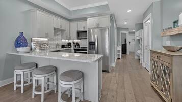Condo, 1 cama King e sofá-cama (Henderson Beach Resort Lofts 205- Sec) | Cozinha privada