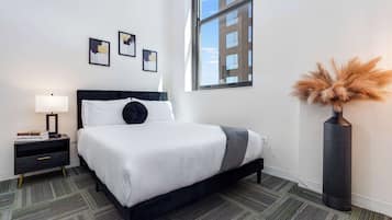 4 Schlafzimmer, Schreibtisch, Bügeleisen/Bügelbrett, WLAN