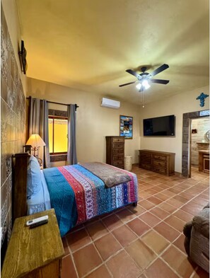 Internet, bed sheets - Casa Valentina-PezVela Suite- Just Downtown and Beach (Loreto)