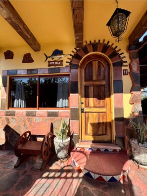 Exterior detail - Casa Valentina-PezVela Suite- Just Downtown and Beach (Loreto)
