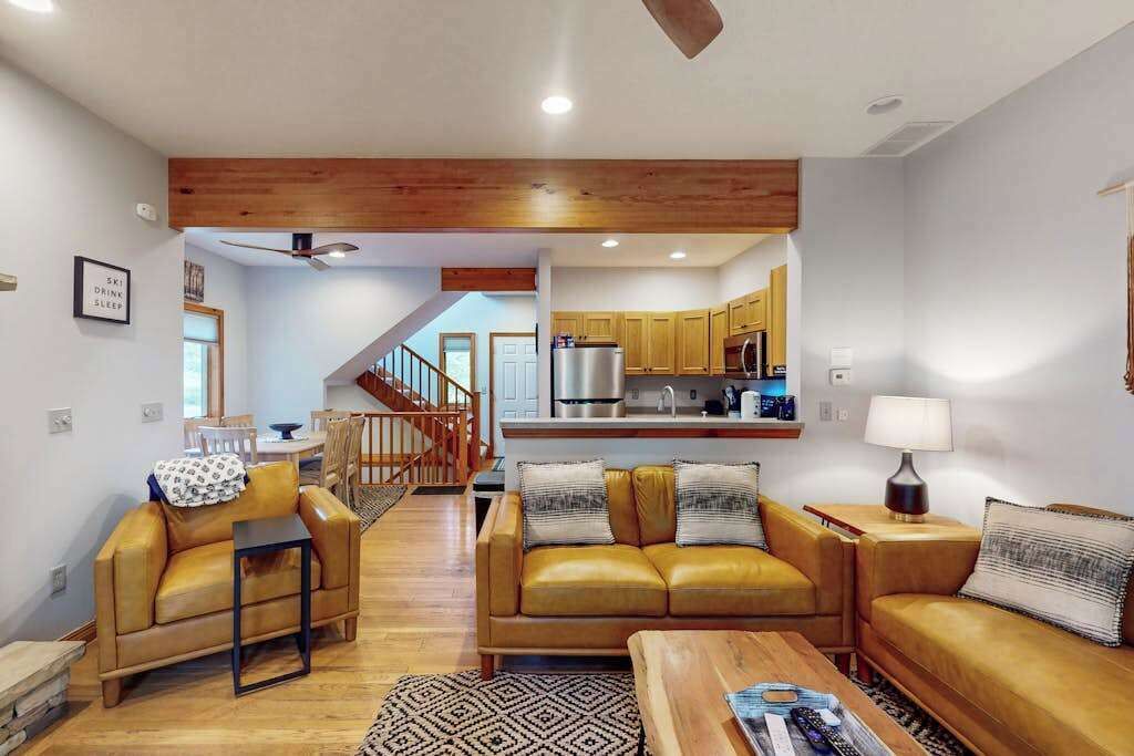TV, fireplace, DVD player