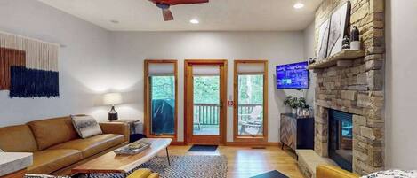 TV, fireplace, DVD player