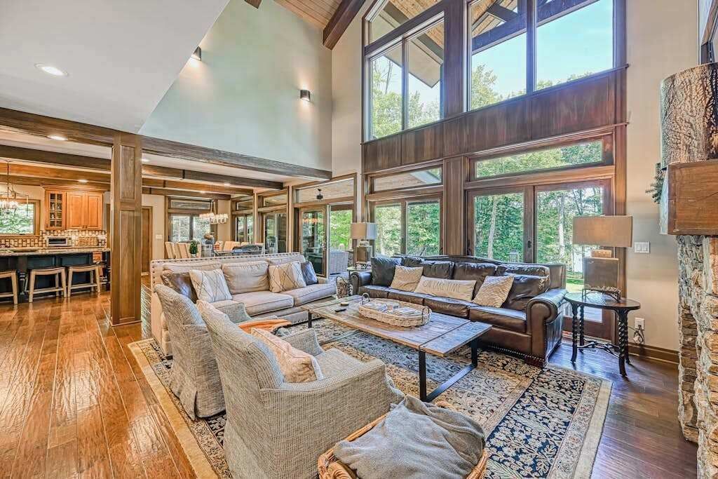 TV, fireplace, offices