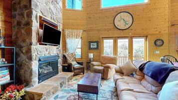 TV, fireplace, DVD player