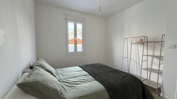 1 bedroom, iron/ironing board, free WiFi, bed sheets