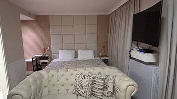 1 quarto, ferros/tábuas de passar roupa, Wi-Fi, roupa de cama