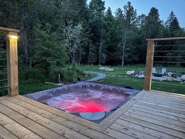 Bain à remous extérieur