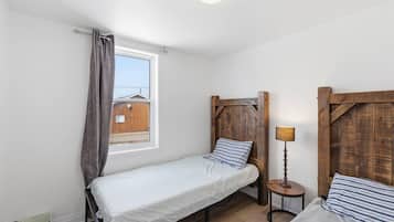 WiFi, bed sheets