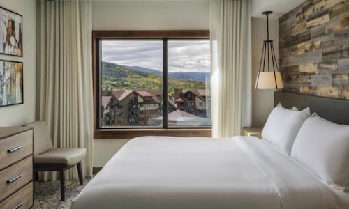 Cozy 2-bedroom hotel suites with full amenities in marvelous Steamboat Springs