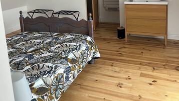 1 chambre, accès Internet, draps fournis