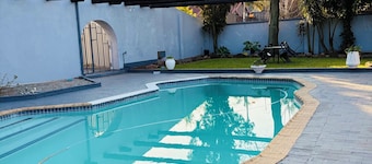 Airport Continental Guest House