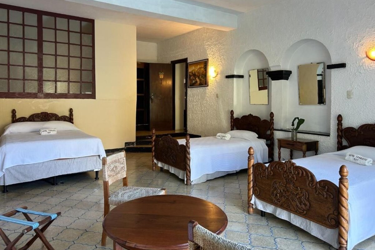 Kamar Triple, balkon, pemandangan danau