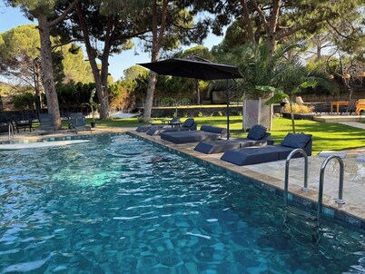 Lavilla Parsdoren House