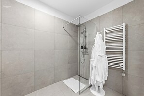 Bathroom - Ice Apartments (Reykjavík)