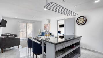 Appartamento, letti multipli, balcone, vista montagna (Cabo Cove 408) | Interni