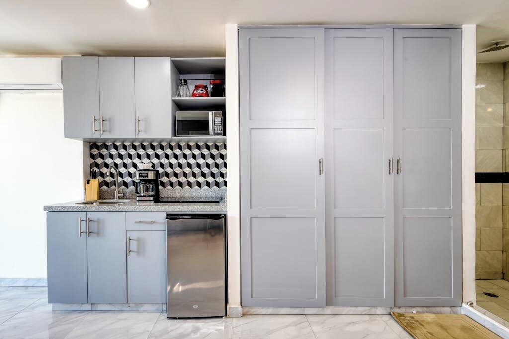 Apartment, Multiple Beds, Balcony, Mountain View (Cabo Cove 408) | Private kitchen