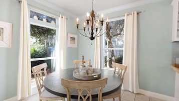 Casa (3 Bedrooms) | Parte interna