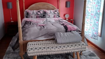 1 bedroom, free WiFi, bed sheets