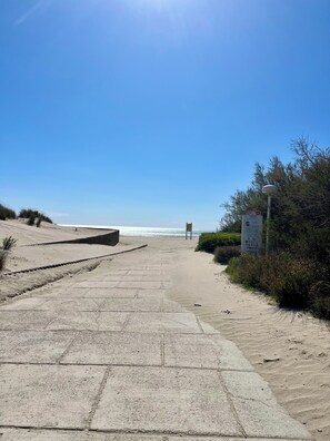 Beach - Vrbo Property (La Grande-Motte)