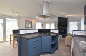 Interior - Beautiful Family Lodge at Marlie Holiday Park. Pet friendly (New Romney)