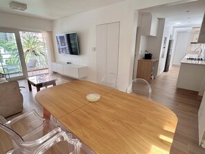 Dining - Vrbo Property (Buenos Aires)