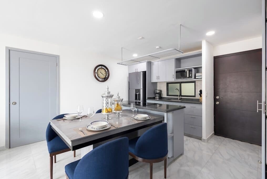 Departamento, 1 cama King size, balcón, vista a la montaña (Cabo Cove 408 A) | Cocina privada