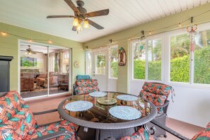 Dining - LuckySunnyBeach (Ormond Beach)