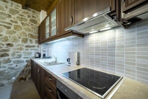 Private kitchen - Villa Kaladare | Private Pool Villa in Crete | Sleeps 6
Peaceful - Relaxing Stay (Καλανδαρέ)