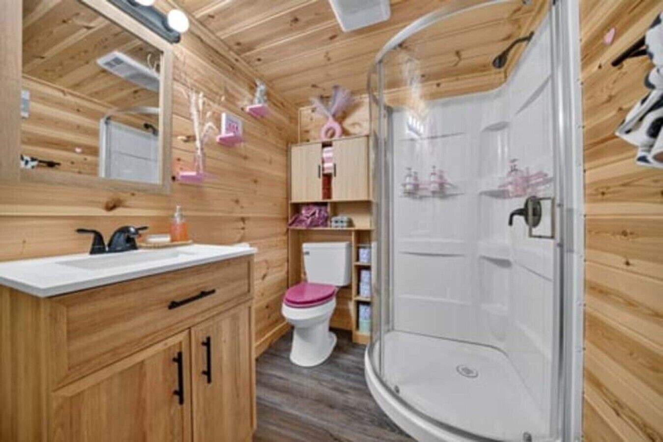 Hair dryer, towels