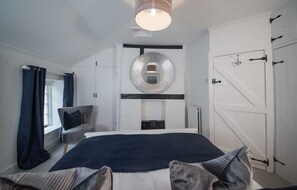 Bügeleisen/Bügelbrett, kostenloses WLAN, Bettwäsche