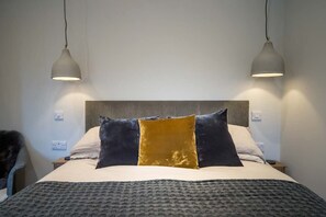 Room - Scaw Fell  Boutique Studio Annex (Cowes)