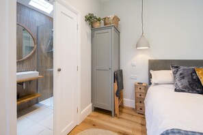 Room - Scaw Fell  Boutique Studio Annex (Cowes)