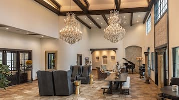 Luxury Single Room, Patio, Lake View | Interior