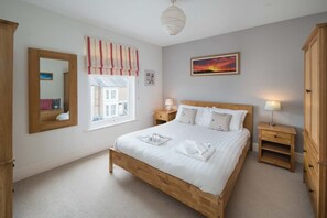 Room - Windward Cottage Bright 3 bed Victorian home (Cowes)