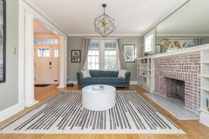 Interior - Spacious 4-bedroom house in gorgeous Richmond (Richmond)