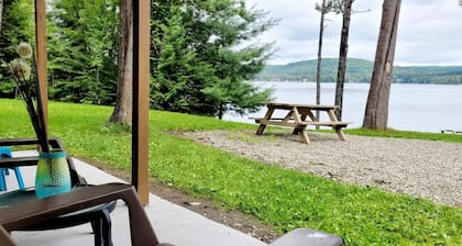 Chalet 4 saisons au bord du Lac Jerry | Nature, calme et confort
