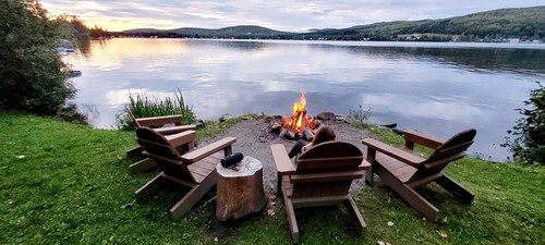Chalet 4 saisons au bord du Lac Jerry | Nature, calm and comfort