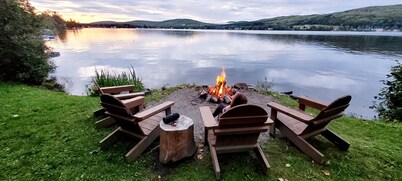 Chalet 4 saisons au bord du Lac Jerry | Nature, calm and comfort