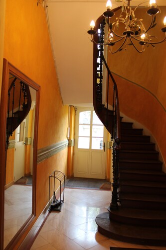 Large, charming apartment in the heart of Sablé, ideal for a couple