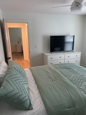 3 Schlafzimmer, Bügeleisen/Bügelbrett, WLAN, Bettwäsche