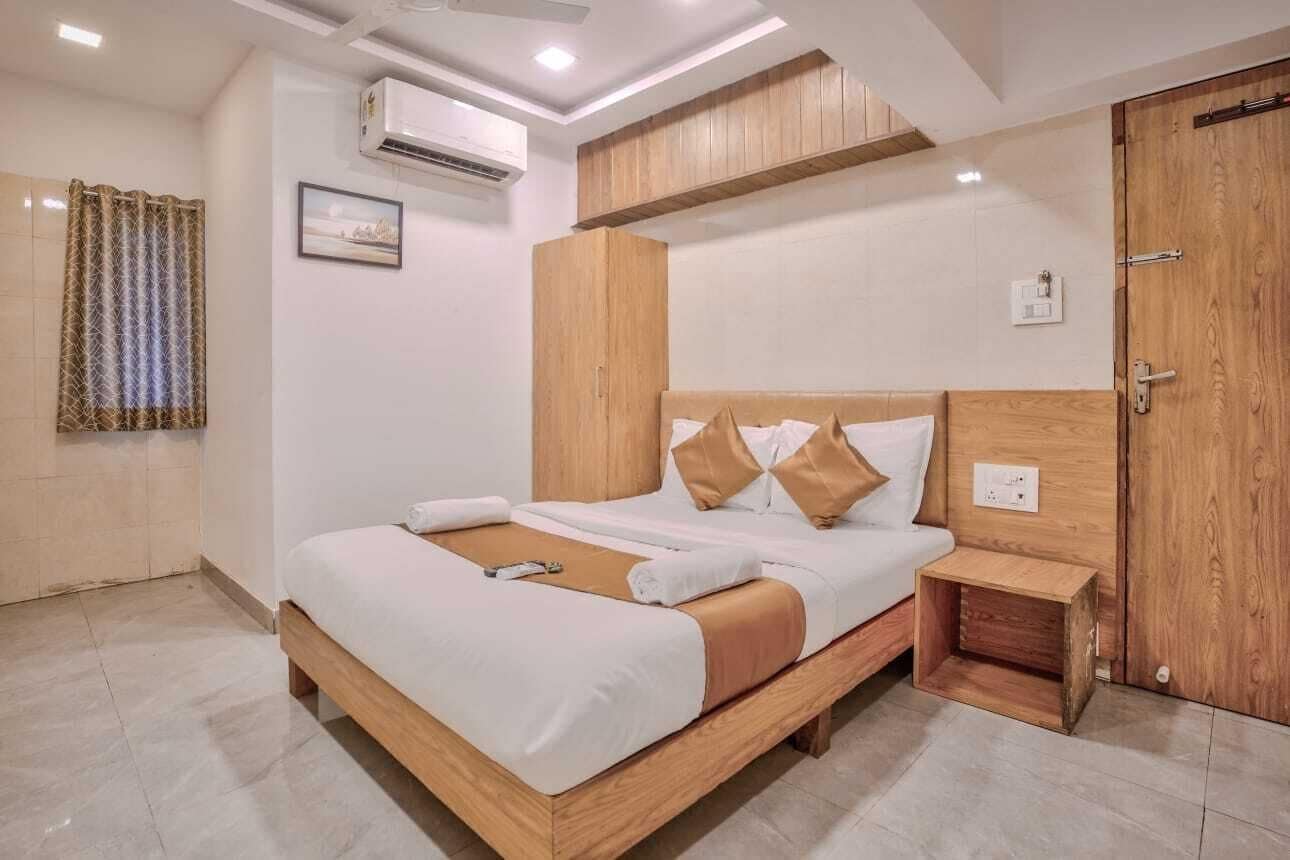Deluxe Double Room | Free WiFi