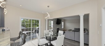 FIFA Ready: Sleeps 14: Only 19 minutes away from from the stadium