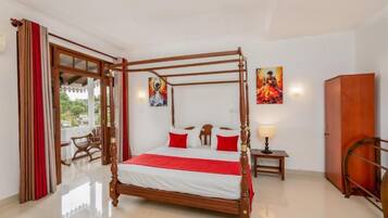 Deluxe Double Room, Balcony, Mountain View | Laptop workspace, free WiFi
