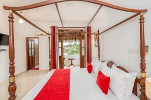 Kamar Double Deluks, balkon, pemandangan gunung | Ruang kerja ramah laptop dan Wi-Fi gratis