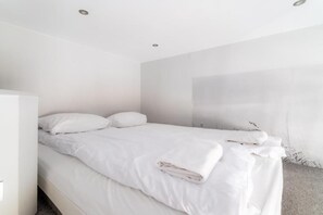 Comfort Apartment | Iron/ironing board, free WiFi - Komfortowy by Grand Apartments (Sopot)