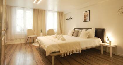 Thun Old Town Studio | River View & Restaurant II
