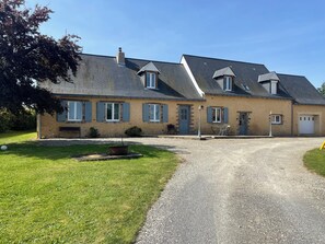 Exterior - Vrbo Property (Le Buret)