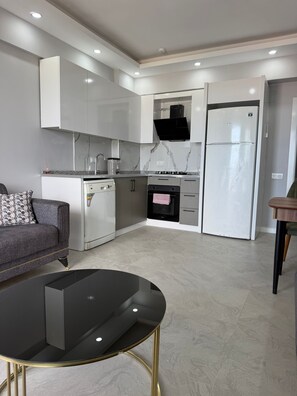 Classic Apartment, Balcony, City View | Interior - Doğuş Apart (Antalya)