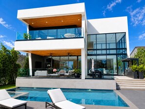 Pool - Ocean Bella Waterfront Estate – North Bay (North Bay Village)
